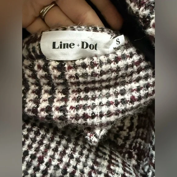 Line & Dot- Wool Blend Tweed Top and Skirt Set - Picture 7 of 8